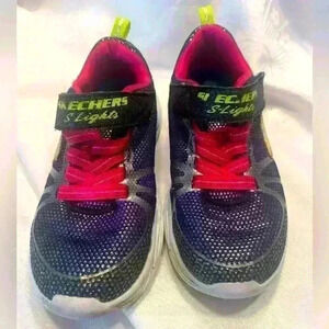Sketchers S-Lights shimmer beams sporty lights up girls size US 11 slip Ons